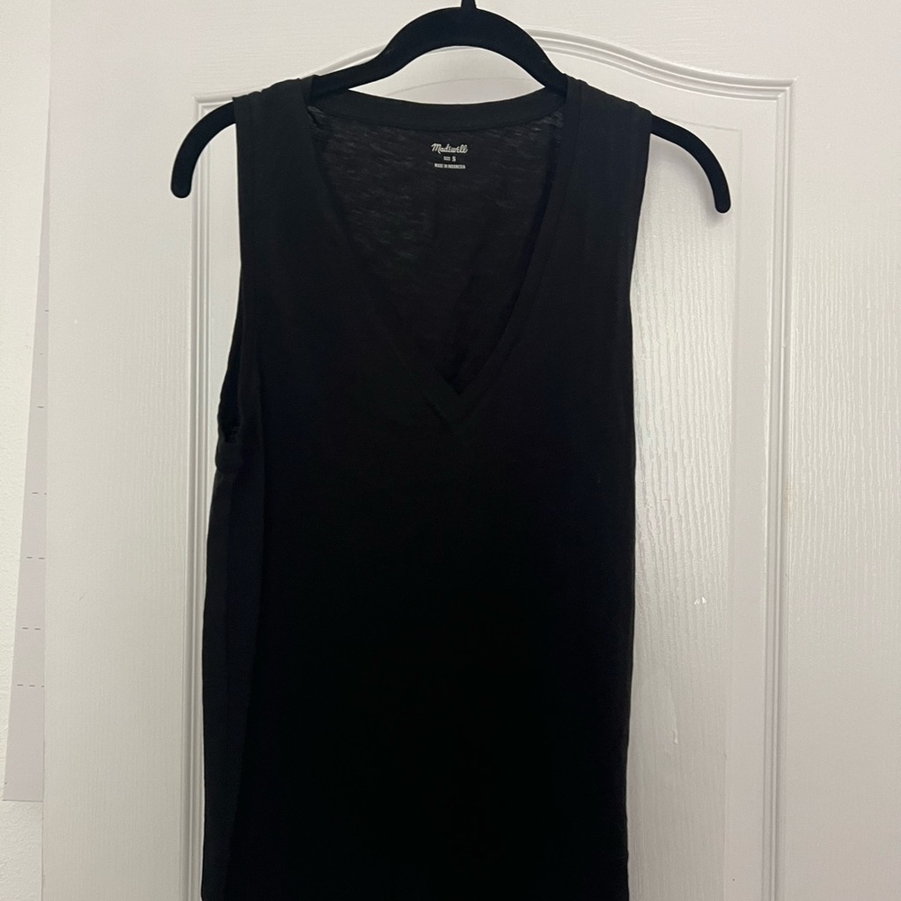 Madewell Black V-Neck Tank Top